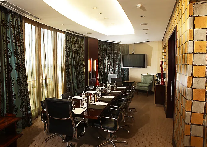 Family Hotel: The Michelangelo Towers