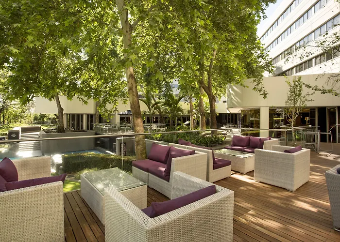 Maslow , Sandton