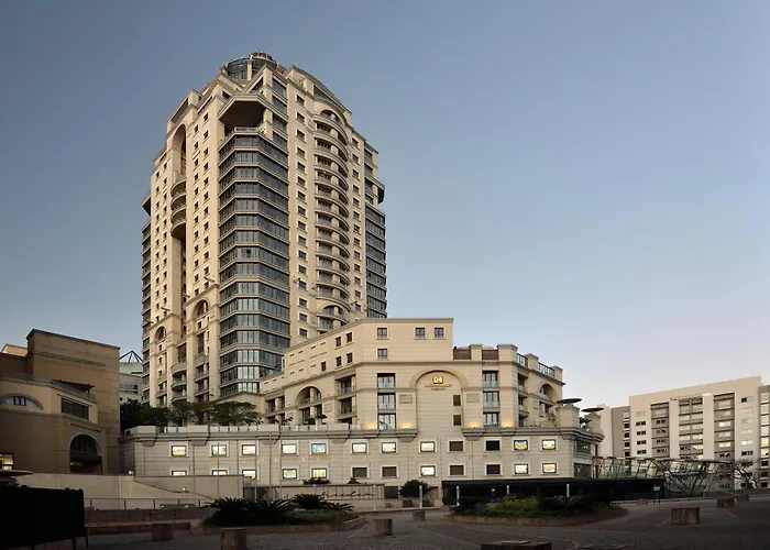 Family Hotel: The Michelangelo Towers