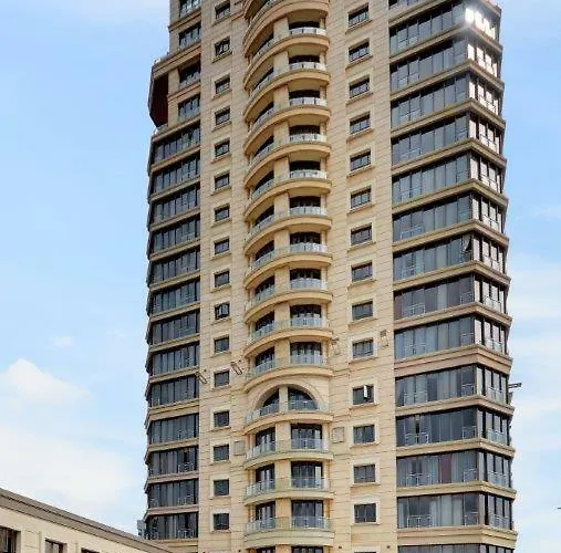 Family Hotel: The Michelangelo Towers